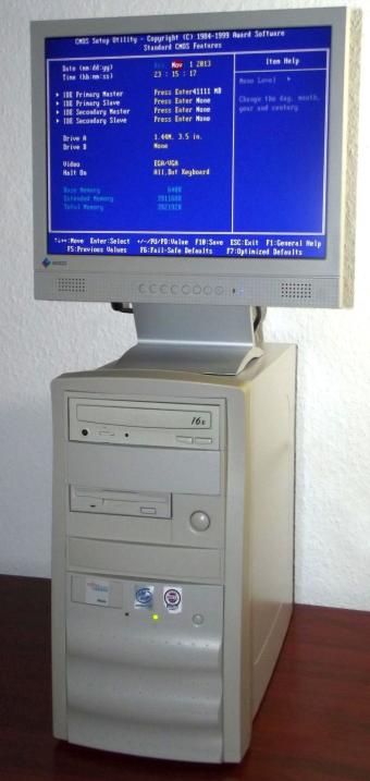 Fujitsu Siemens PC, MSI MS6183 Mainboard, Intel Pentium III 600MHz (Katmai) CPU, 384MB SDRAM, 40GB Maxtor 6E040L0 HDD, Aopen 16x DVD1648, Intel Whitney i810E, Slot1, Award Bios 2000