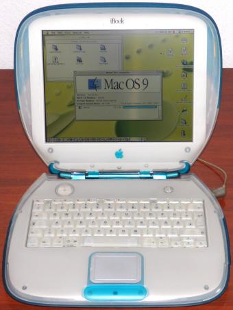 Apple iBook G3 Clamshell (Blueberry) PowerPC 300MHz CPU, 64MB RAM, 30GB HDD & CD-ROM, LAN & USB Sound, Modem, Family-No.: M2453, Boot-ROM 4.1.7f4, inkl. M6392 Akku (ca. 3h) & M7332