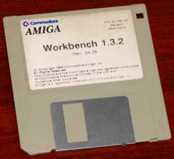 Commodore AMIGA Workbench 1.3.2 Rev. 34.28 PN: 317791-03 Deutsch für A500/A2000 3.5