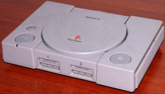 Sony PlayStation Model-No. SCPH-5552 PAL Japan 1997